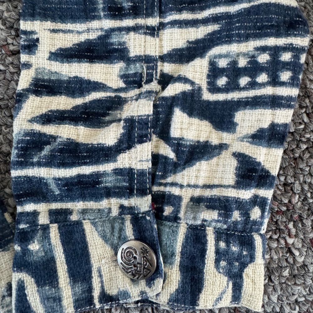 Chico's Cabazon Ddornment Indigo Blue and Cream Abstract Jacket Size 2 Baggy Wmn - Picture 3 of 9